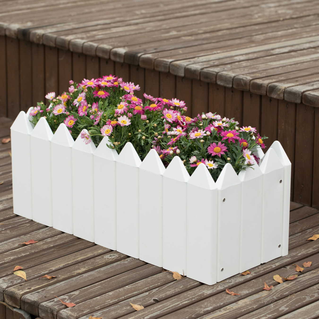 Rectangular Traditional Fence Design Vinyl Planter Box